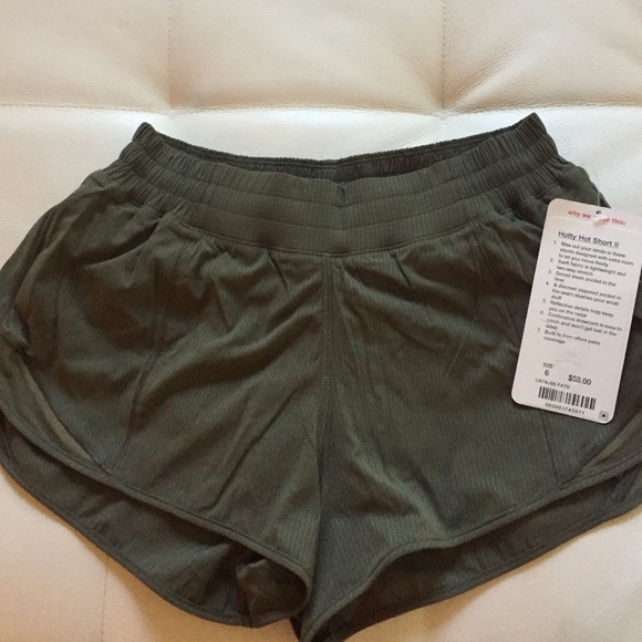 lululemon athletica Pants - NWT FATG GREEN LULULEMON HOTTY HOT SHORT II - - 6